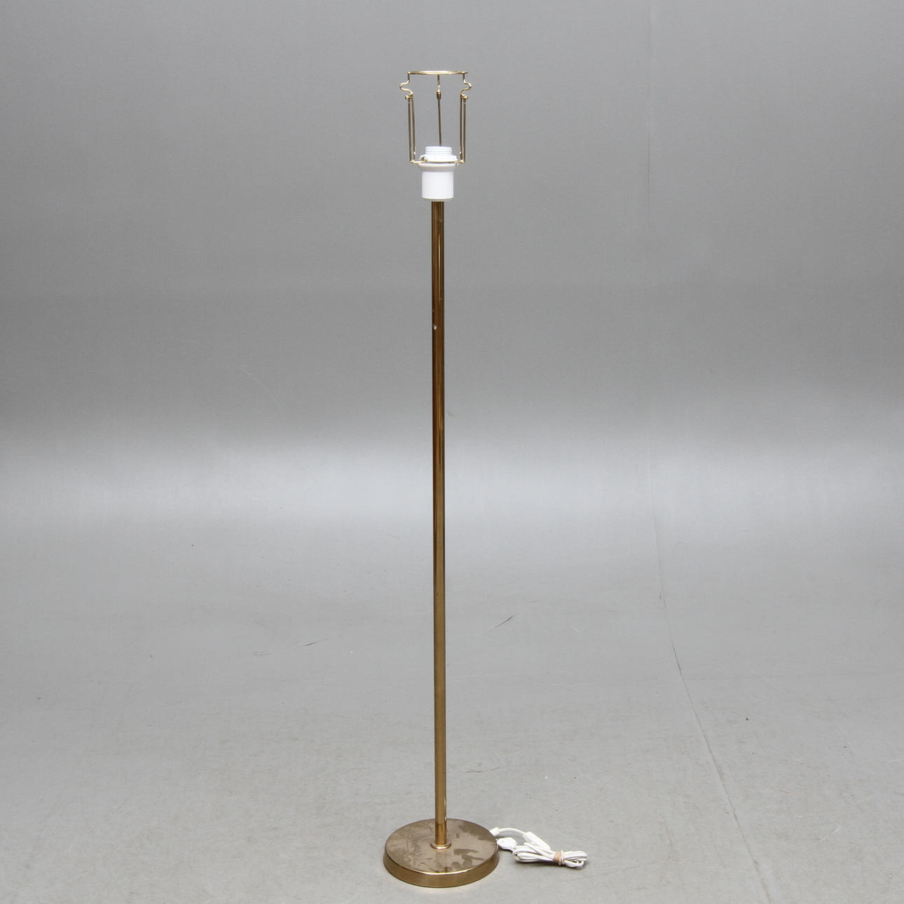 GOLVLAMPA, mässing, Bergboms B-090.