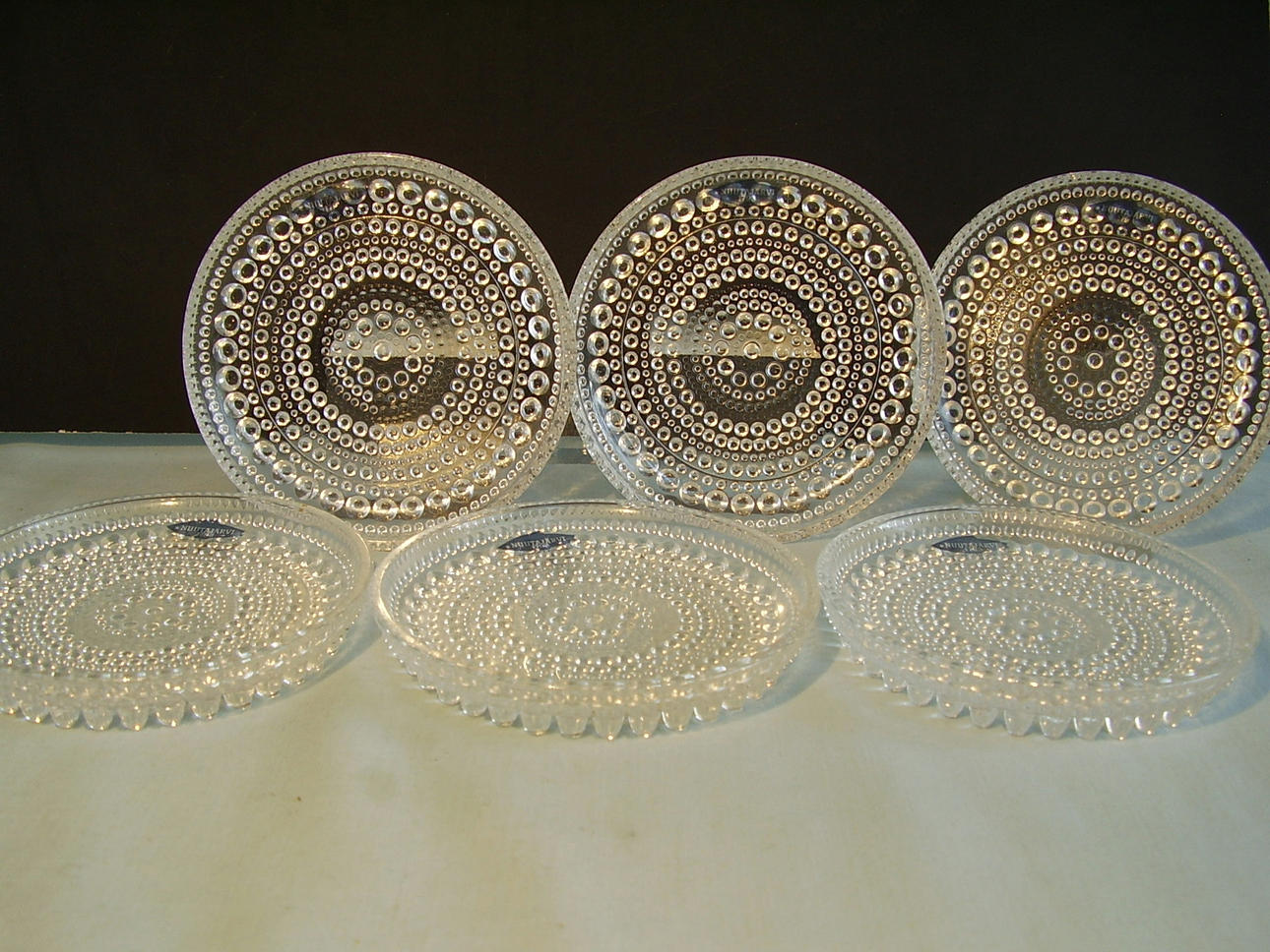 Glasunderlägg Tauperle Design 70-tal Finland Nuutajärvi Wärtsilä Finland Finland.