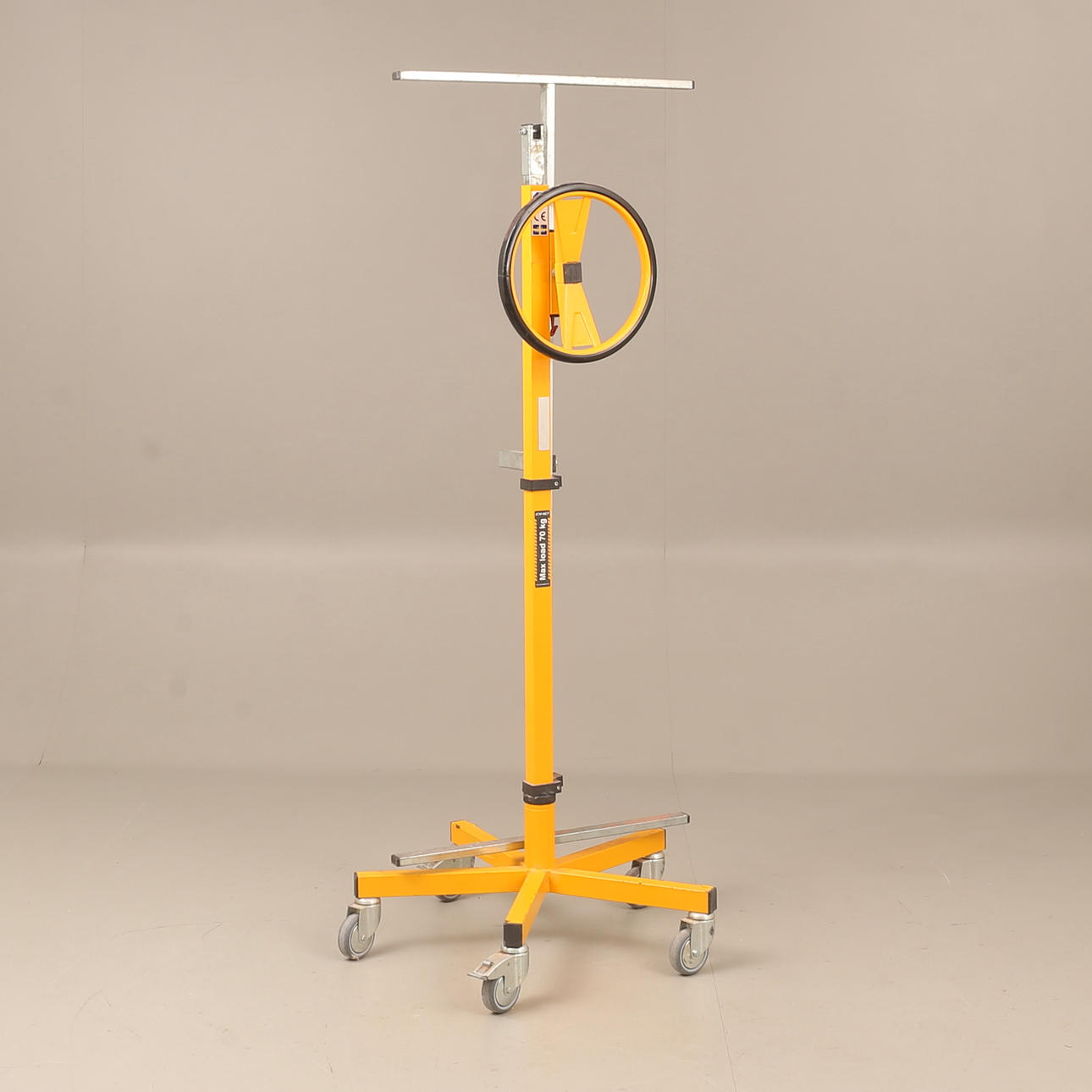 LEVYNOSTIN/KIPSINOSTIN, CMC.