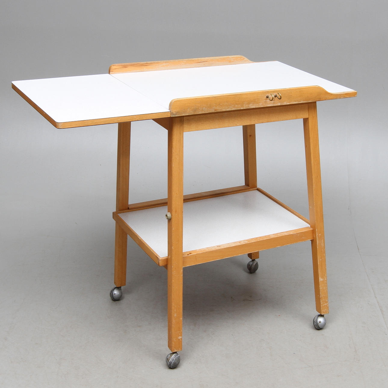 BORD på hjul, 1900-tal.