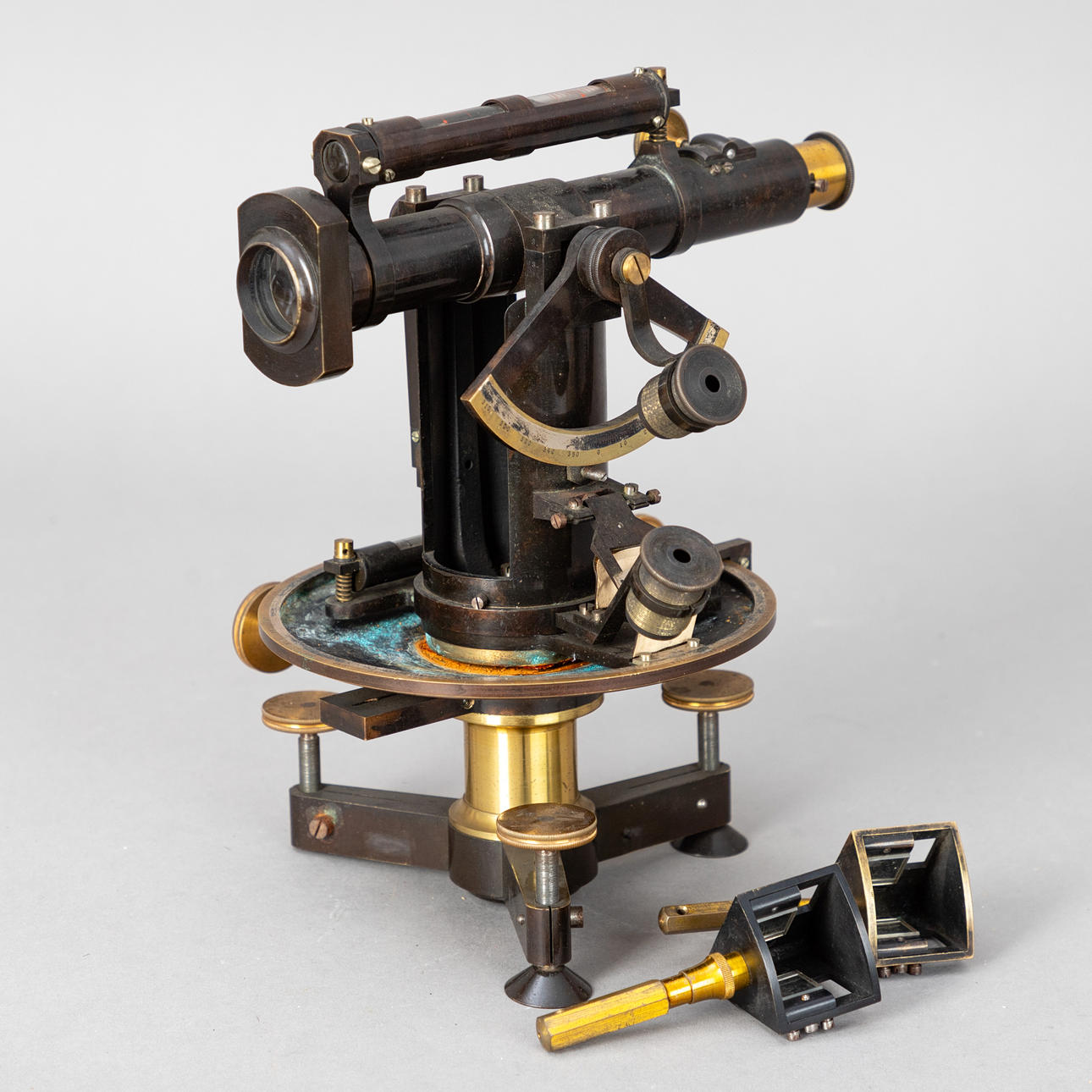 theodolite. chambered. Vienna, around 1900.