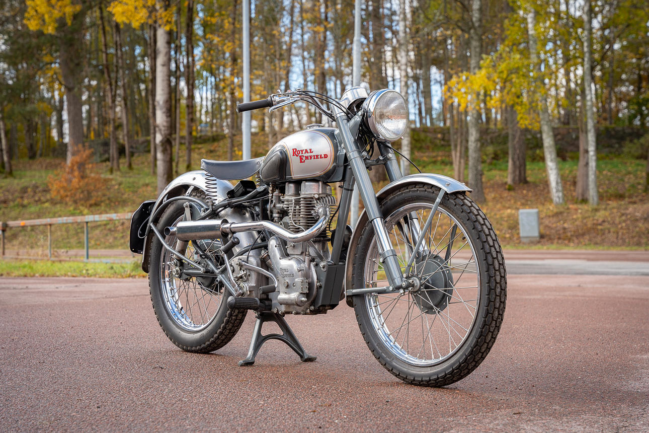 ROYAL ENFIELD 350 BULLET, 1952, Inglaterra.