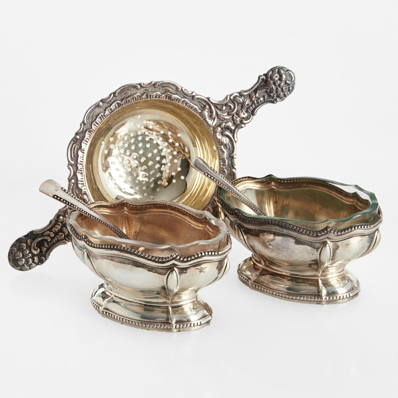 TEESIEB, SALZ- UND PFEFFERDOSE, Silber.