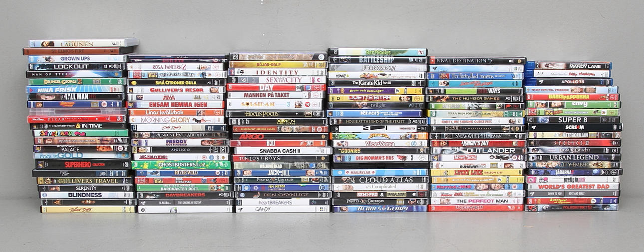 PARTI UNDERHÅLLNING, ca 130 delar, cd-rom, dvd, blueray.