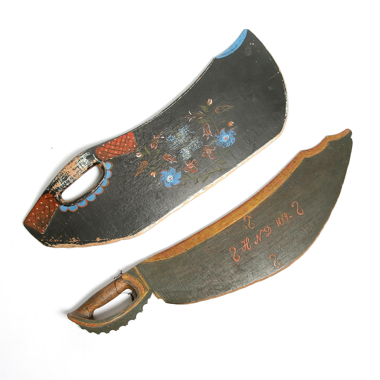 SKÄTKETRÄ, 2 st, bemålad fur, allmoge, ägarmärkta och daterade, 1800-tal.