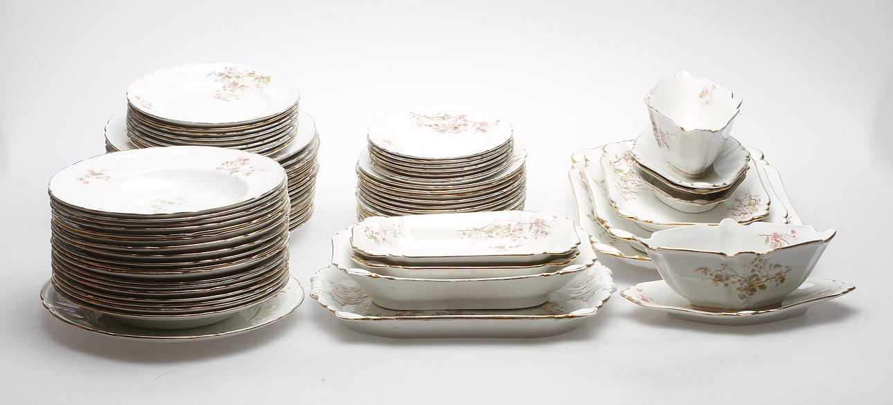 MATSERVIS, 87 delar, flintgods, "Hagtorn", Gustafsberg.