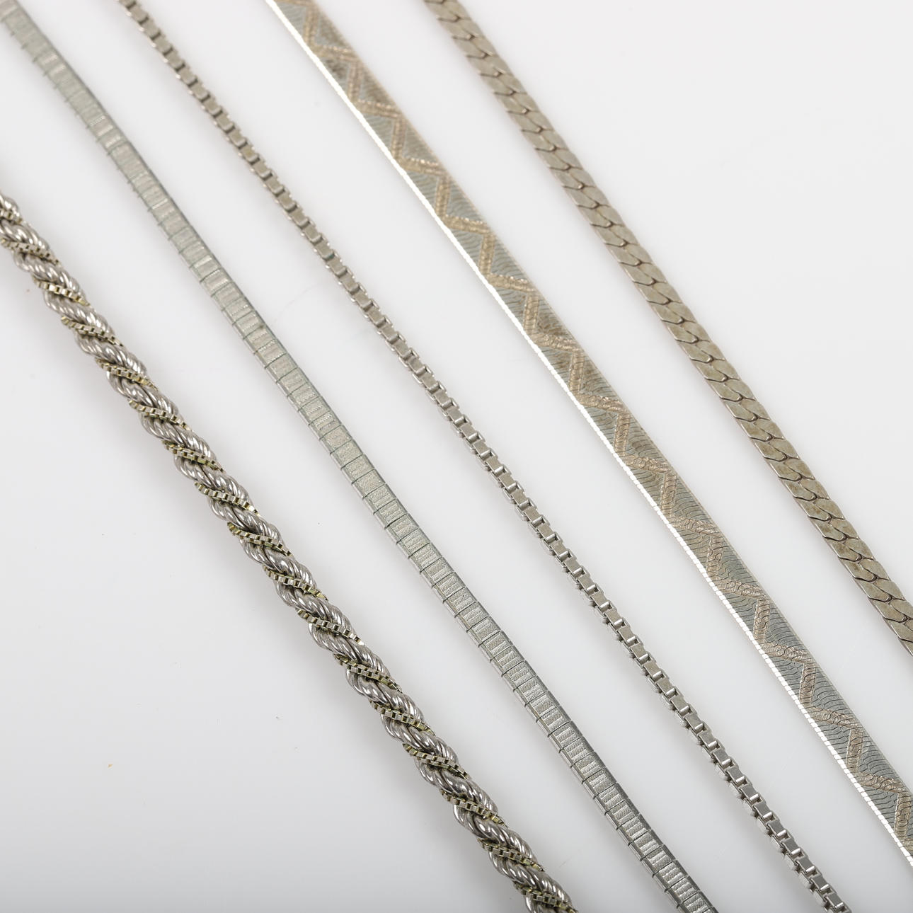 COLLIEER SAMT ARMBAND, 5 delar, silver.