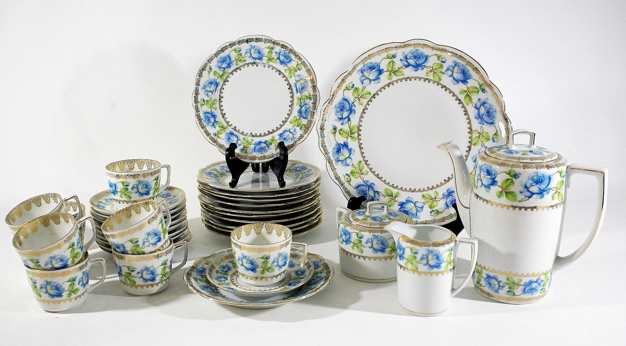 KAFFESERVIS, 37 delar, porslin, MZ Altrohlau CMR.