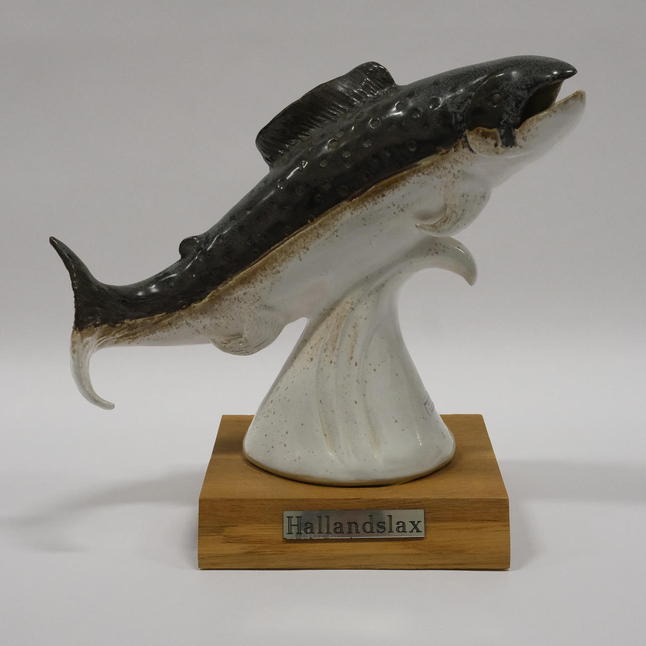 CERÁMICA RÖINGE, FIGURITAS, PESCADO.