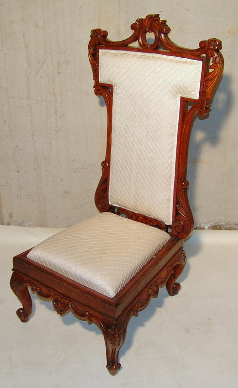 SJUKSKÖTERSKA STOL ITALIEN ROCKOCO. 1700-talet.