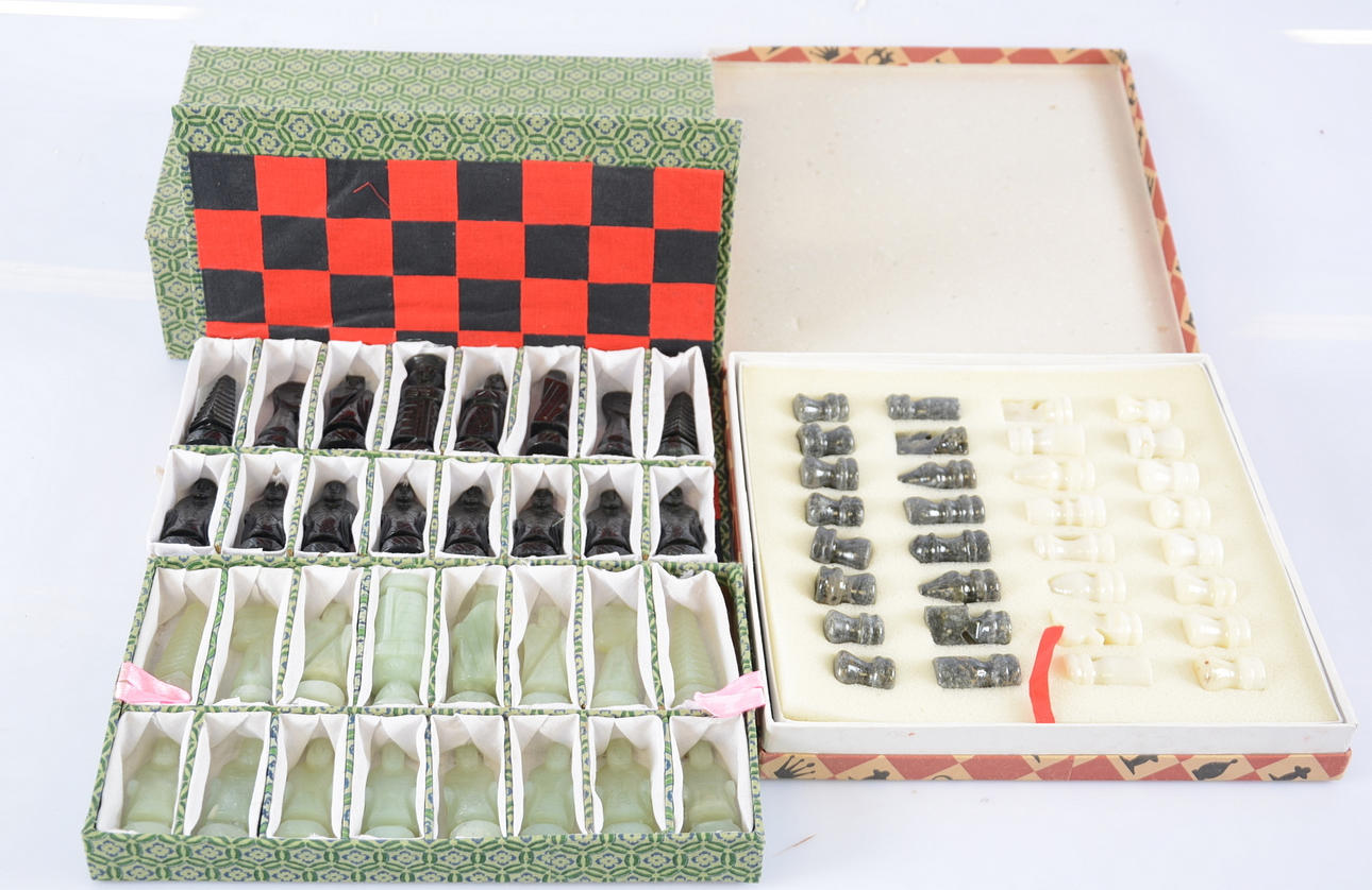 SCHACKSPEL, 2 st, Kina.