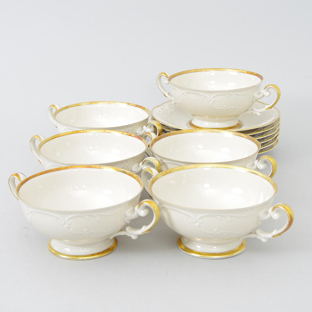 BULJONGKOPPAR MED FAT, 6 stycken, Bavaria, Tyskland.