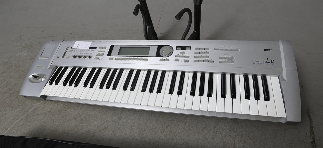 SYNT, Triton Le, Korg.