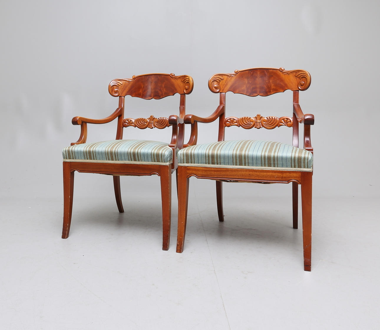 KARMSTOLAR, 1 par, Karl Johan-stil, 1900-tal.