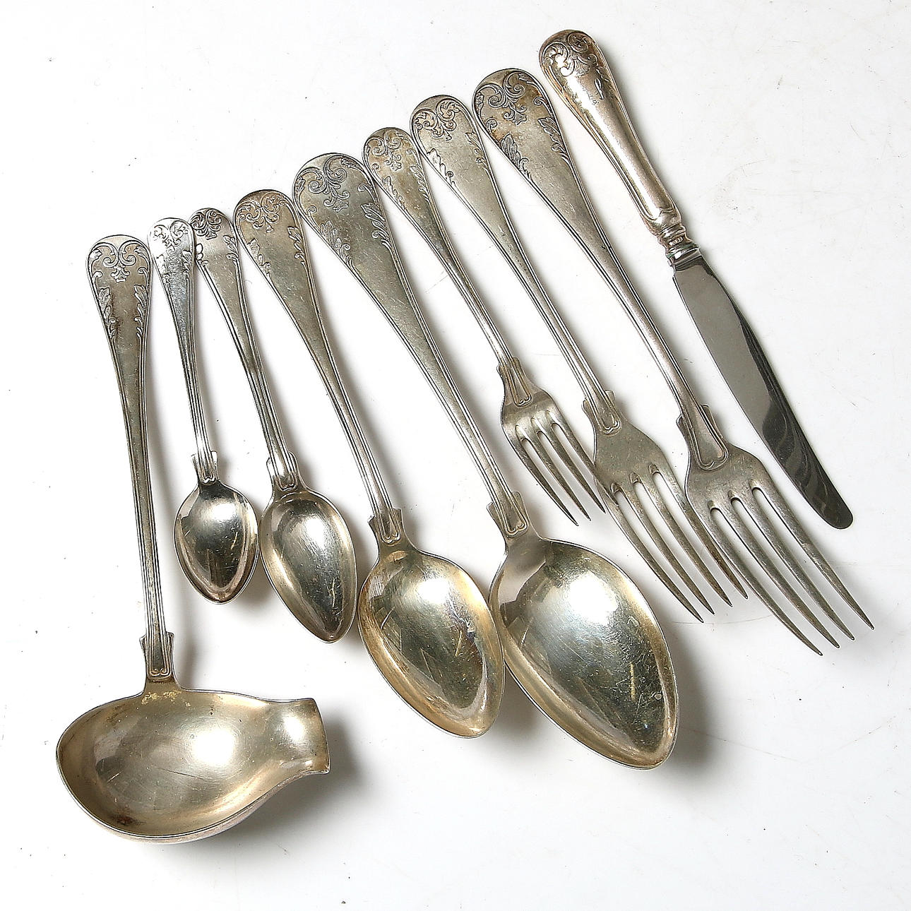 BESTICKSERVIS, silver, modell "Gammal Fransk", Nettovikt 3607 gram.