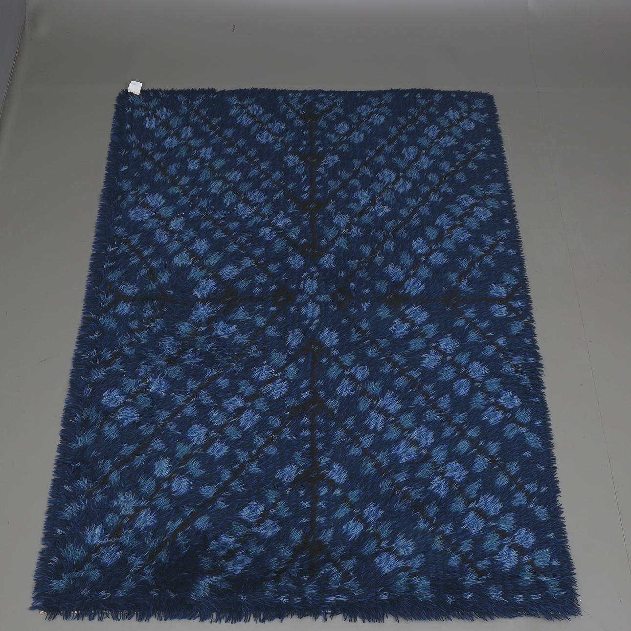 RYAMATTA, 1960-tal, 190 x 135 cm.