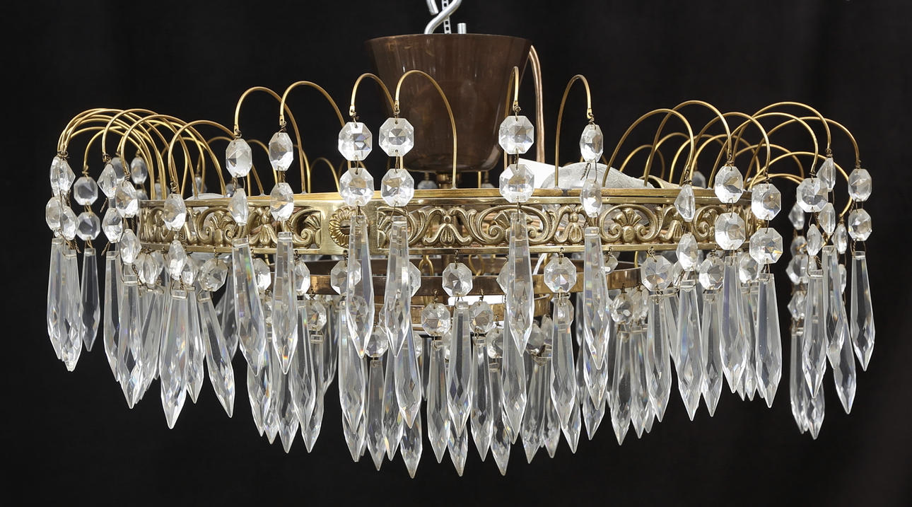 TAKPLAFOND, 1900-talets andra hälft, höjd ca. 25 cm.