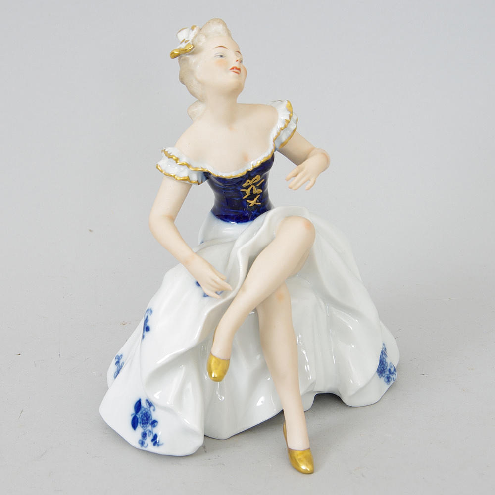 FIGURIN, sittande ballerina, Wallendorf.