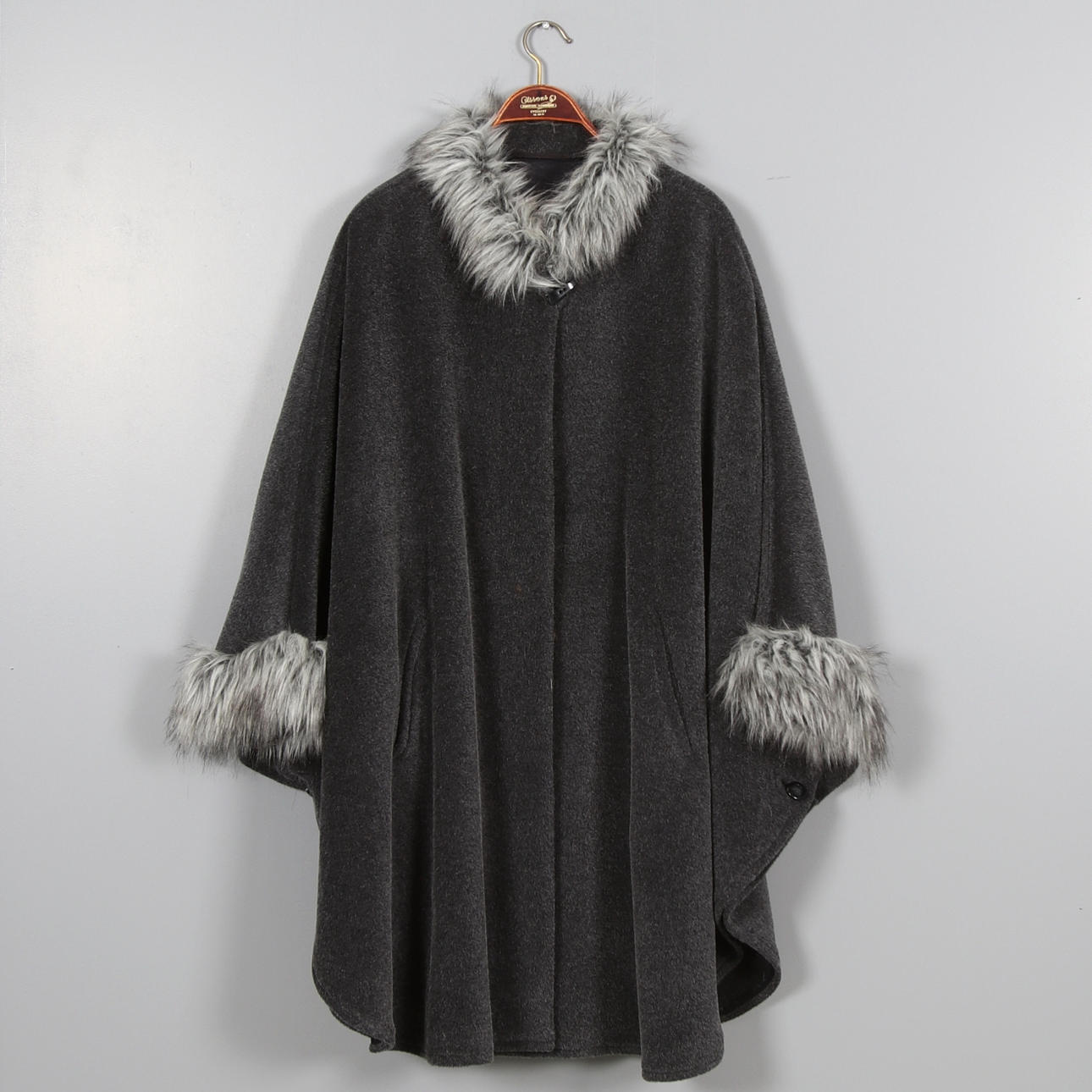 CAPE, Maresima, GoldiX. Size 40.