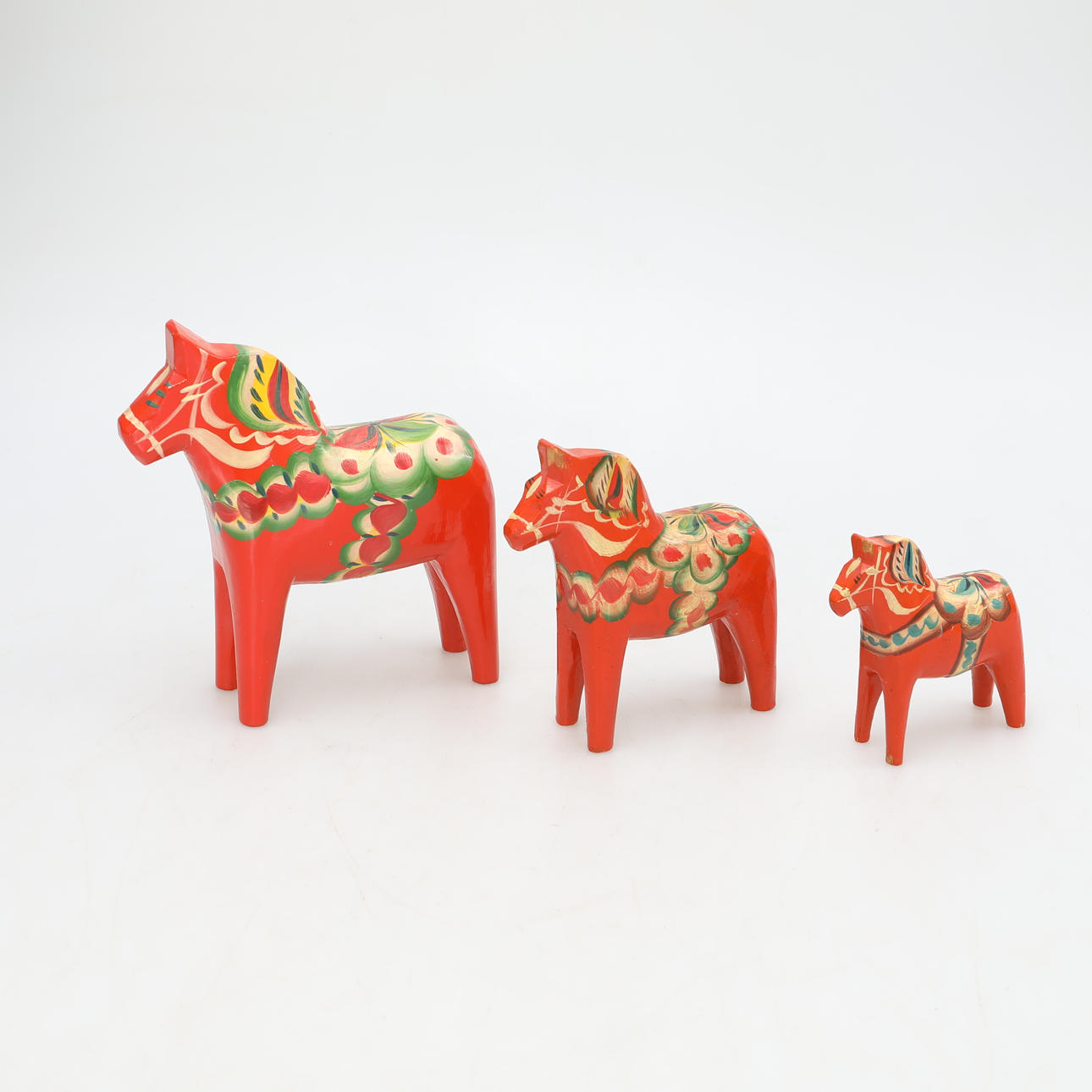 DALA HORSES, three pieces, labeled.
