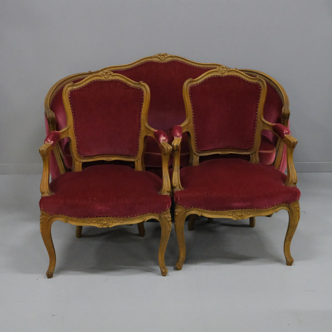 SOFA GROUP. THREE PARTS. ROCOCO STYLE.