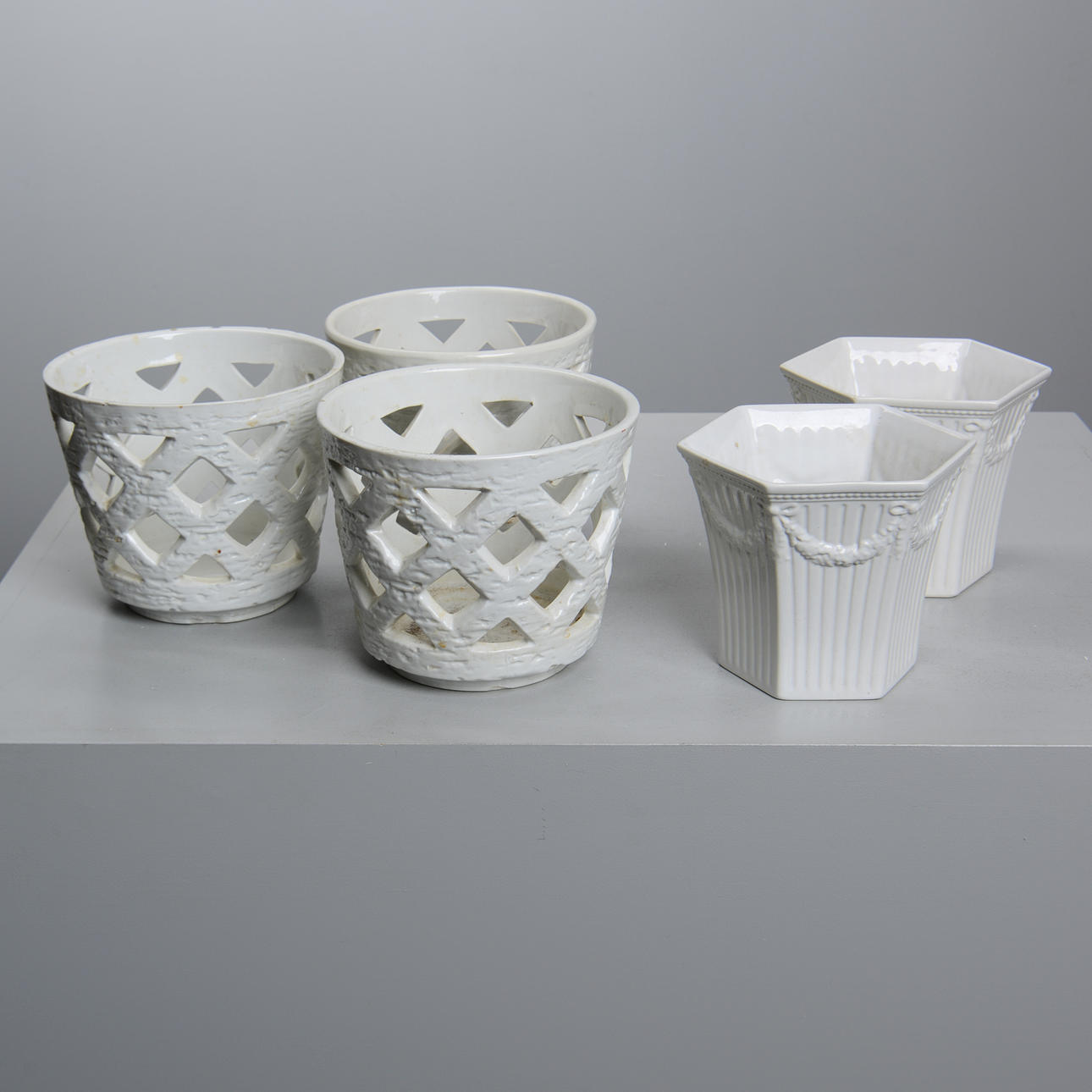 YTTERFODER, 5 st, Empire, Gustavsberg samt Gunnar Nylund, Röstrand.