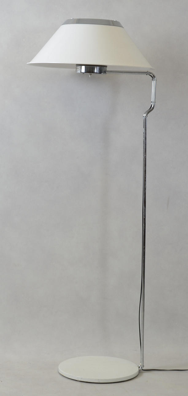 GOLVLAMPA, Atelje lyktan.