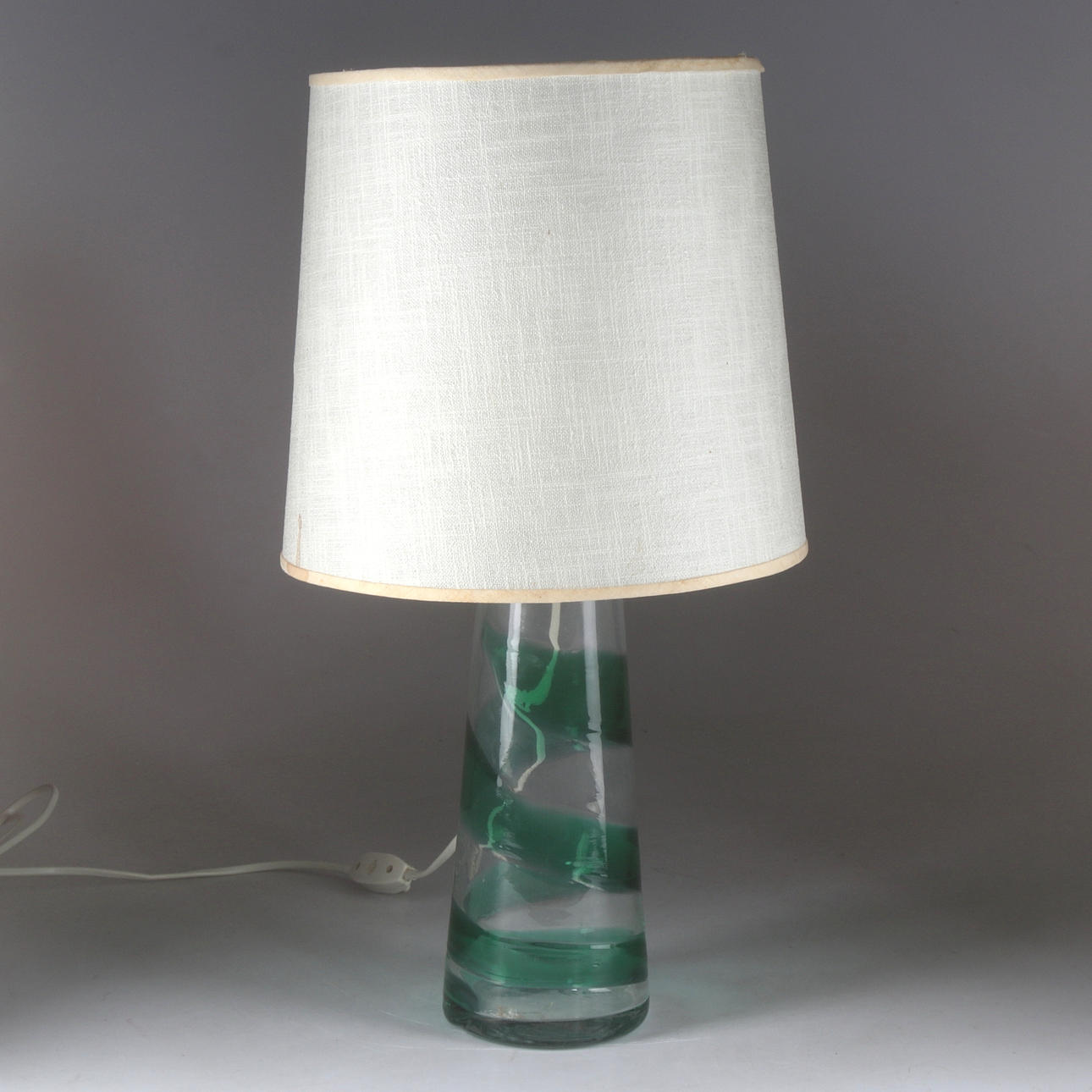 A Philips glass table lamp, type 6057,1900's.