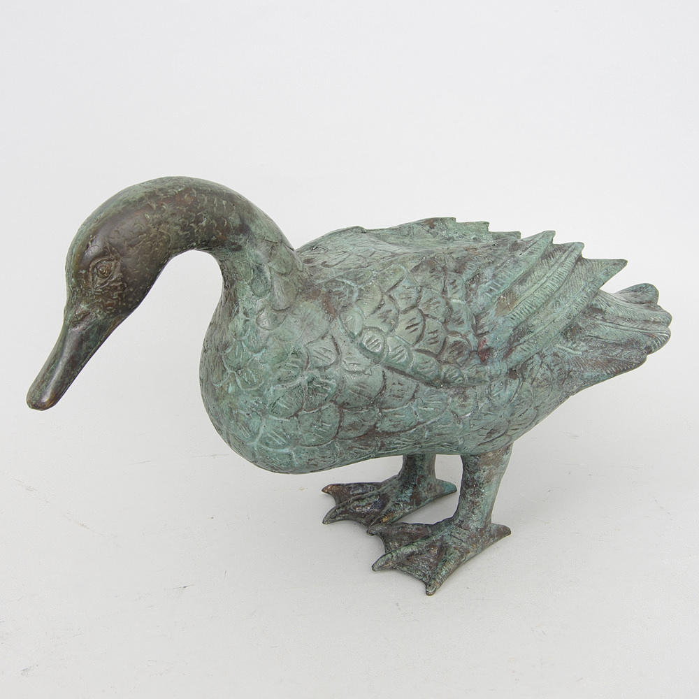 SKULPTUR, anka, patinerad brons, samtida.