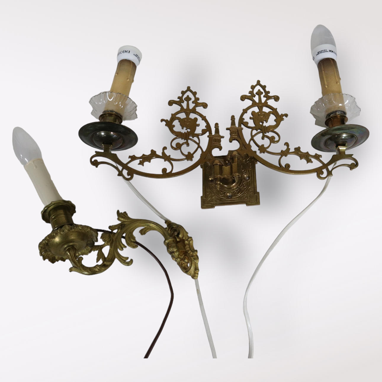 VÄGGLAMPOR, 2 st , mässing, 1900-tal.