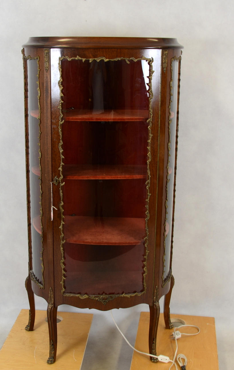 VITRINSKÅP, rokokostil.