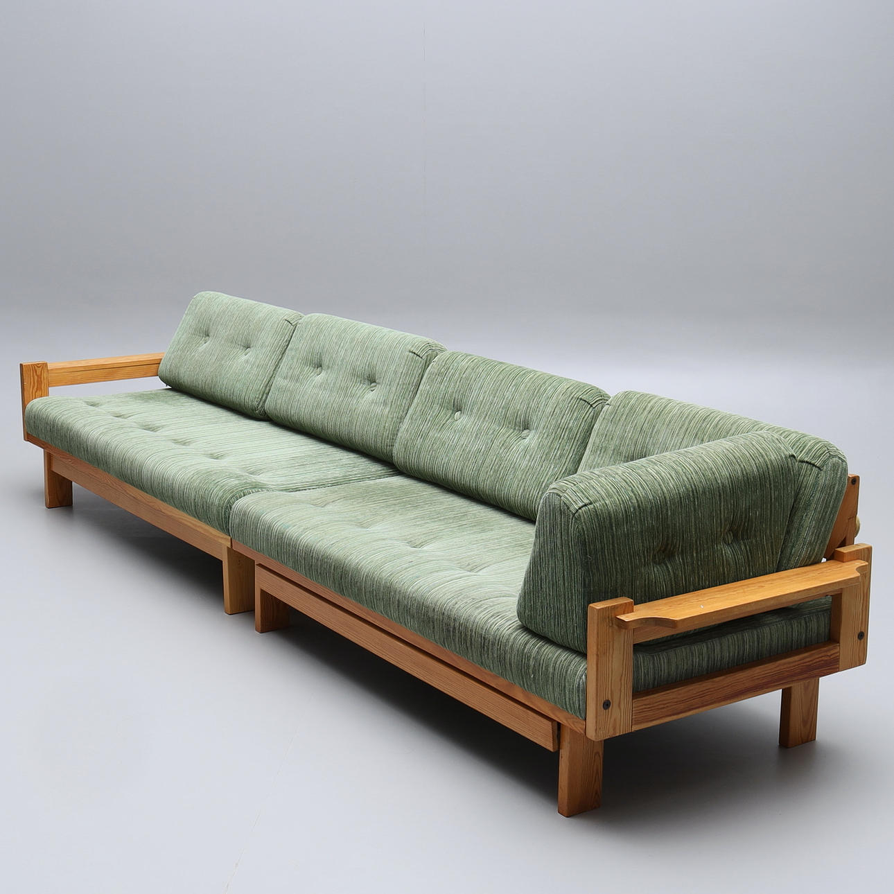 VUODESOHVA, parivuode, mänty, 1970-luku.