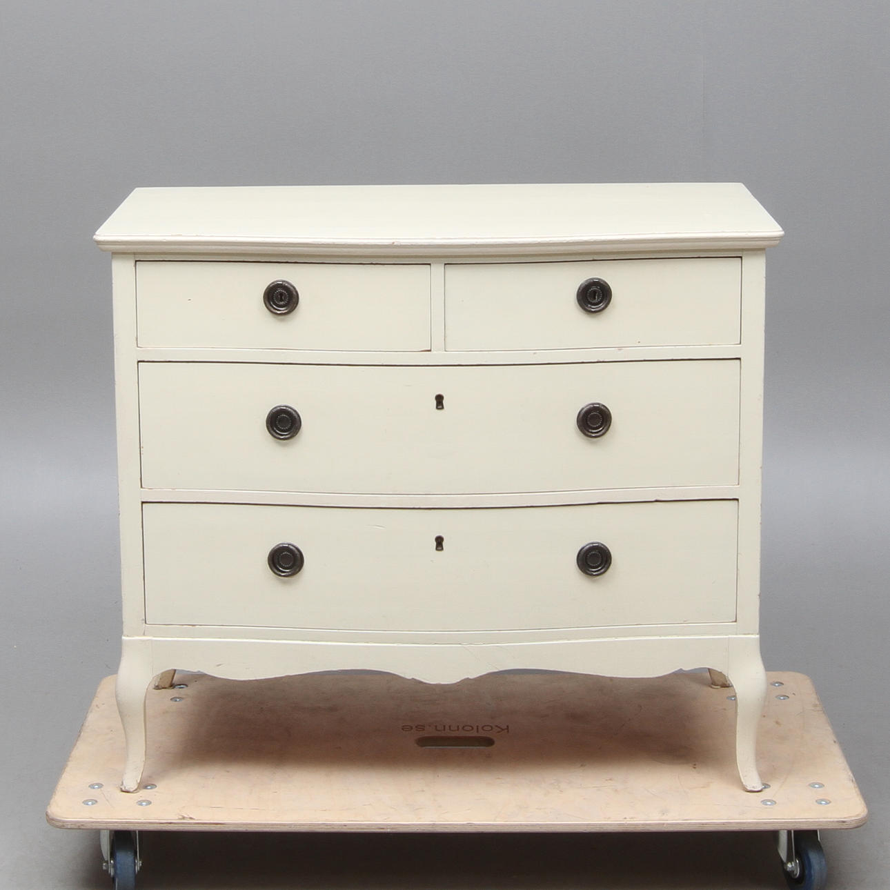 BYRÅ, senbarockstil, 1900-tal.