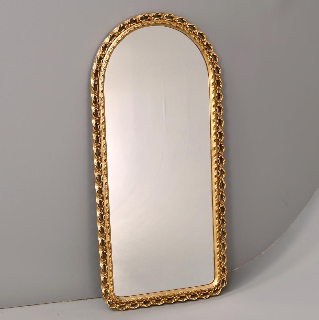 VÄGGUR + SPEGEL, förgyllda, 1900-talets andra hälft.