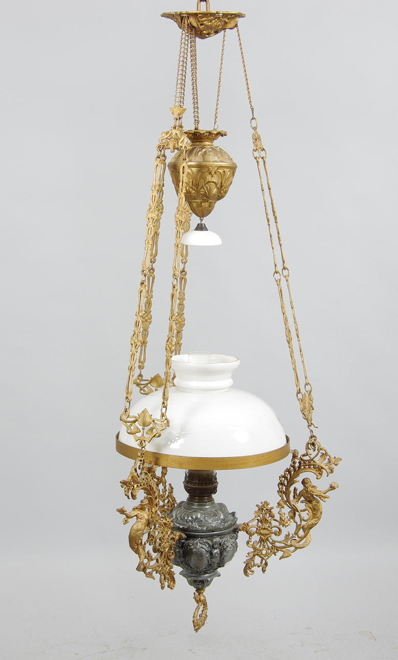 TAKFOTOGENLAMPA, bronserad metall med glaskupa, sekelskiftet 1800/1900.