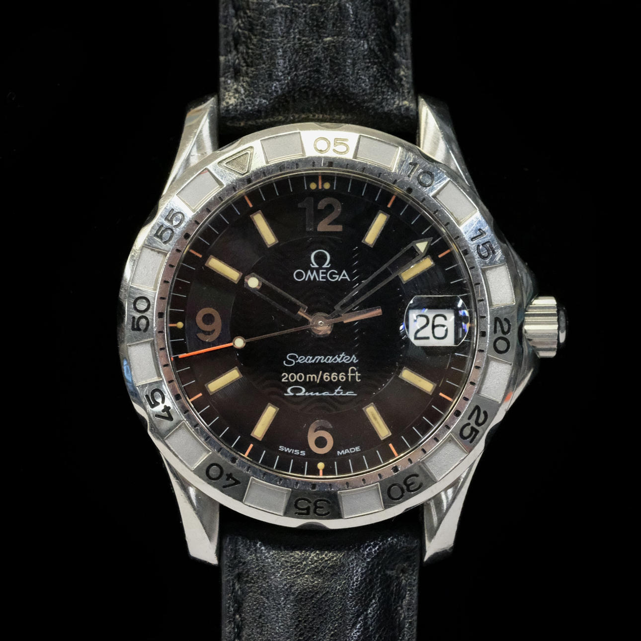 OMEGA SEAMASTER, AUTOQUARTZ.