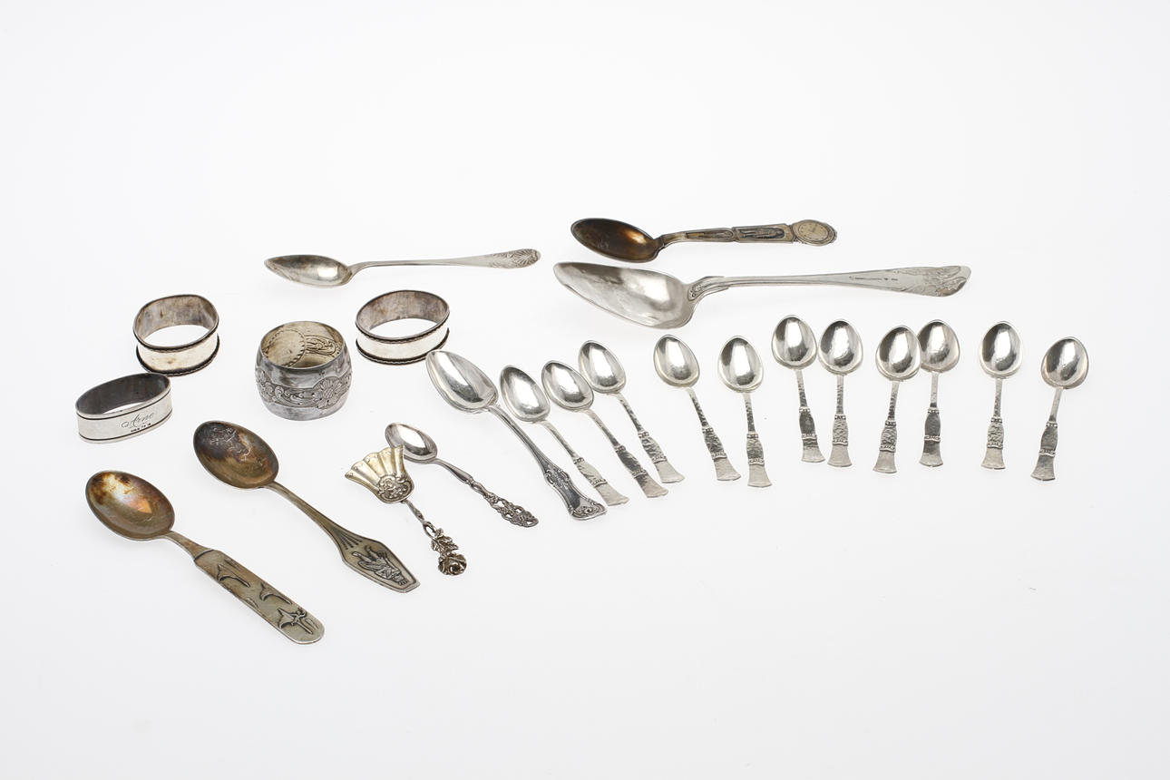 SILVER, 23 delar, bl.a. SKED, CA Swanberg, Eksjö 1855, vikt ca 356,1 gram.