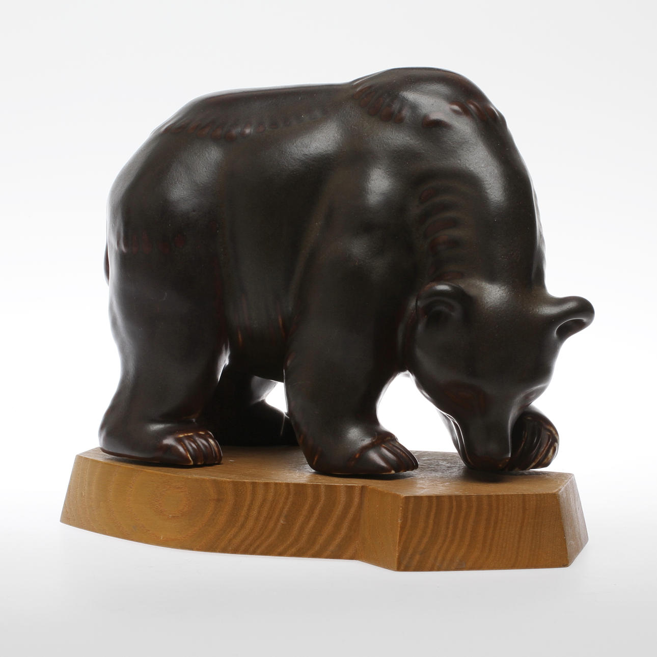 FIGURIN, Björn, keramik, Gunnar Nylund, Rörstrand.