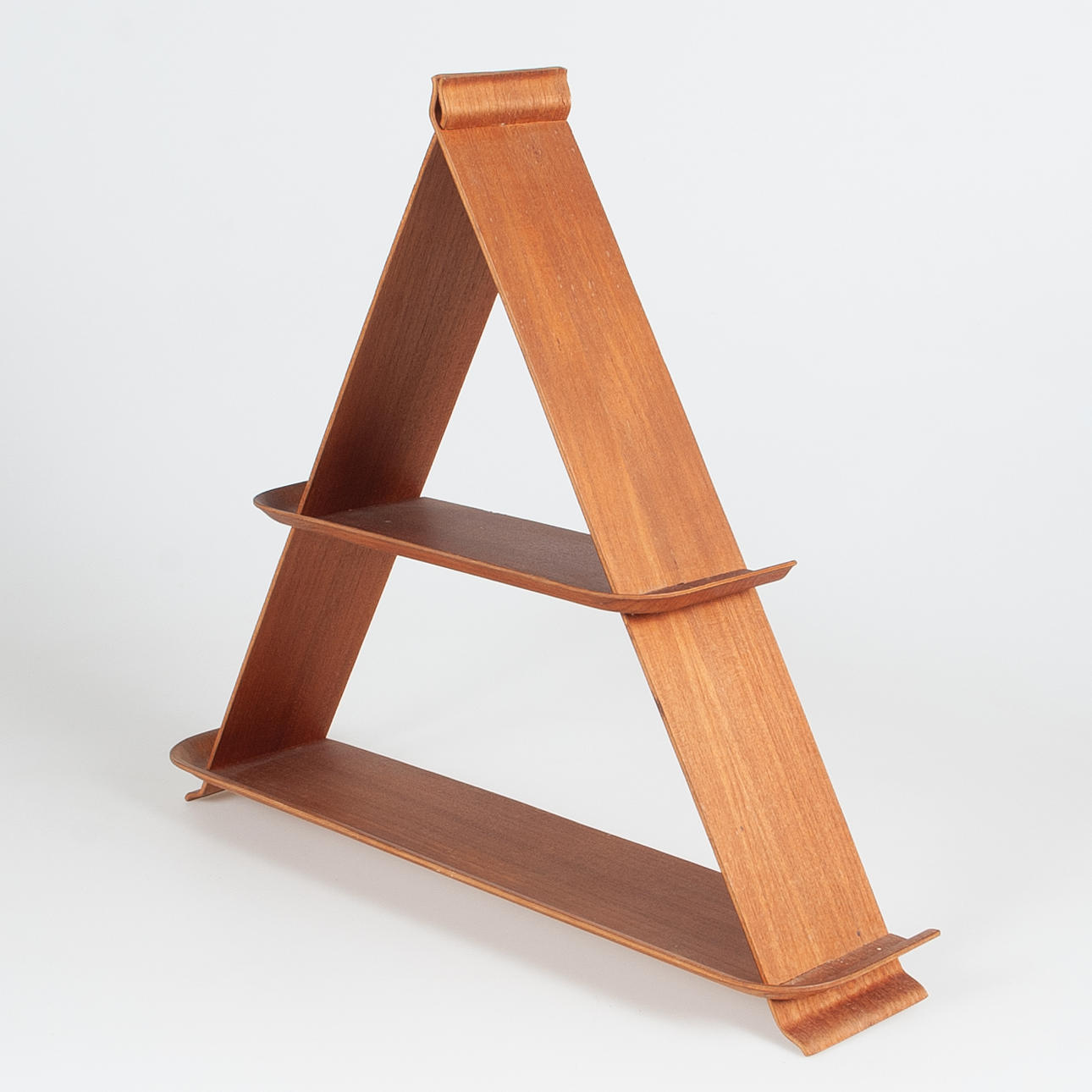 ESTANTE DE LADRILLO, teca.