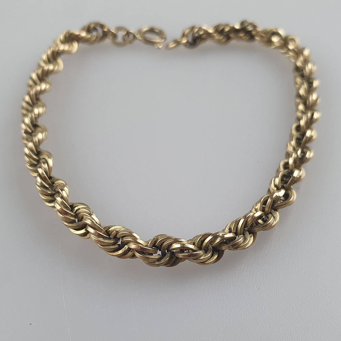 BRAIDED BRACELET - yellow gold 333/000 (8K), stamped “333” and