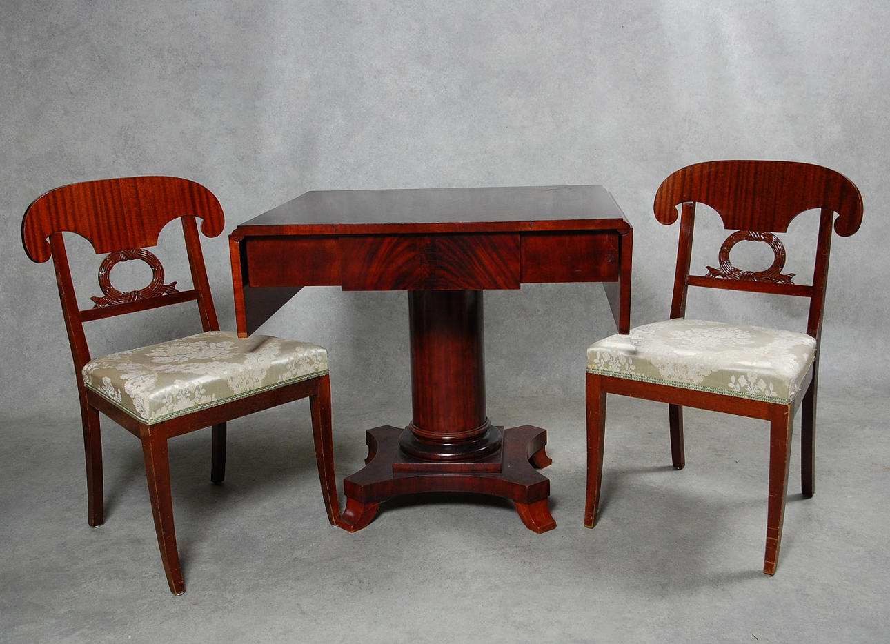 MÖBLEMANG, 3 delar, empirestil, 1900-talets början.