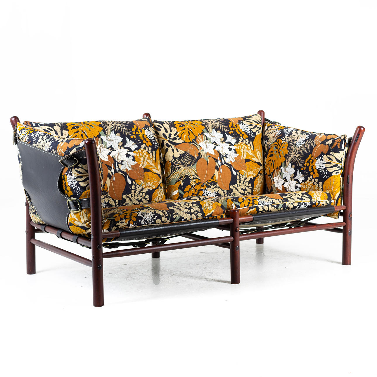 ARNE NORELL. Sofa, 2- seater “Sirocco”.