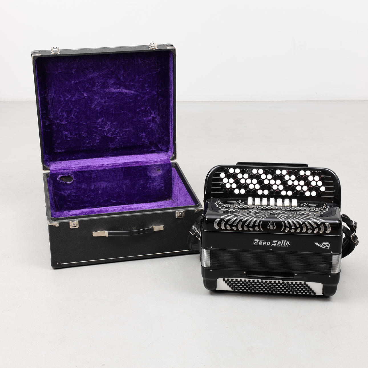 BUTTON ACCORDION, Zero Sette, Castelfidaro.