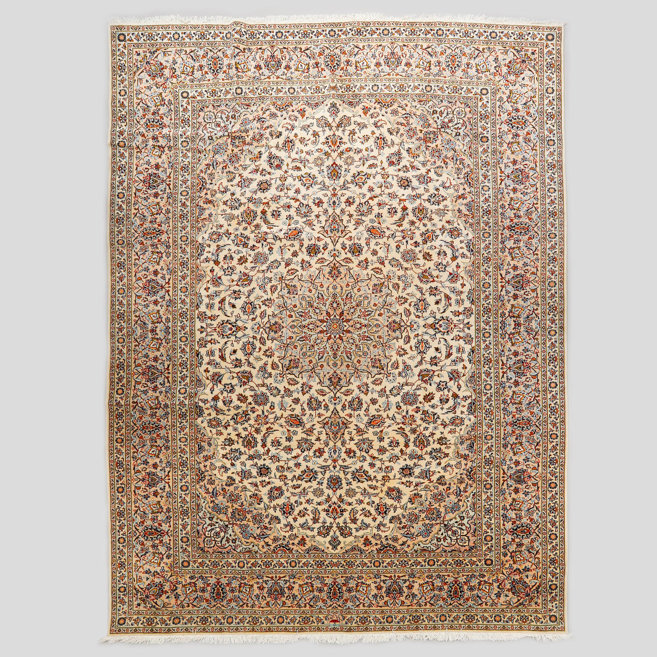 MATTA, Keshan, 406 x 294 cm.