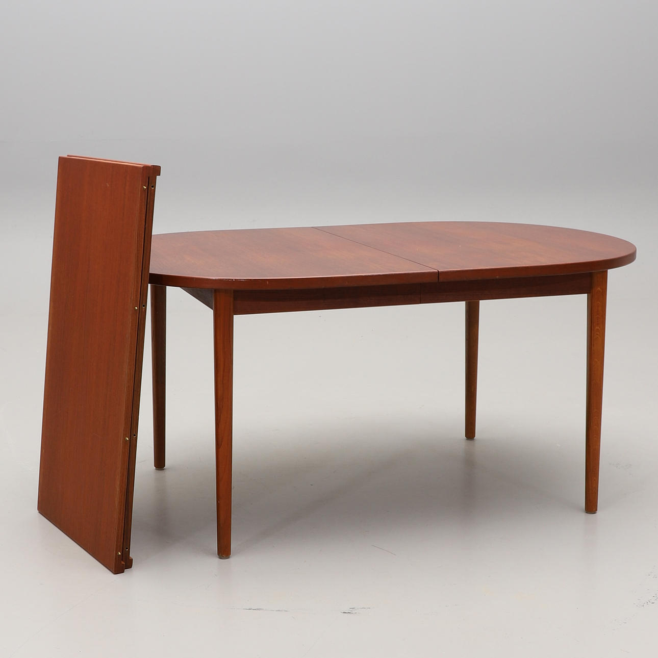 SPISEBORD, 1960'erne.