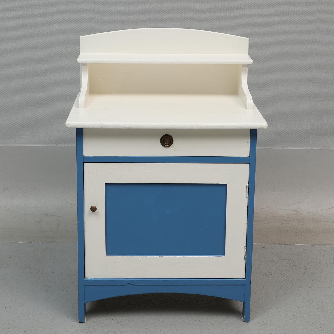 LAVOAR, målat trä, tidigt 1900-tal.