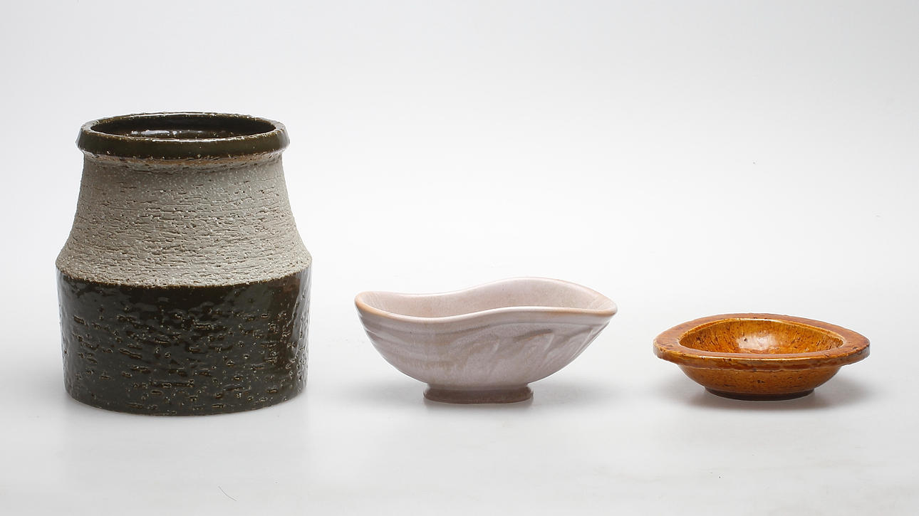 KERAMIK, 3 delar, stengods, Rörstrand, 1900-talets andra hälft.