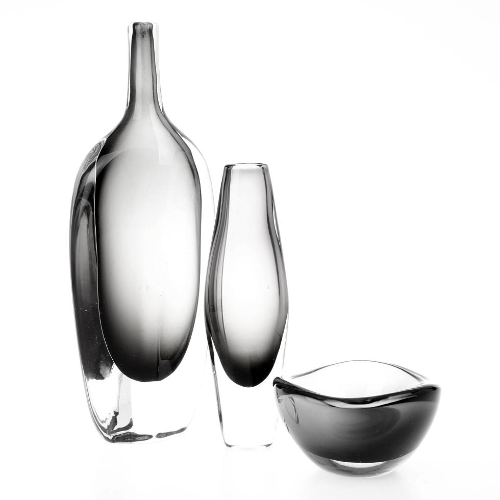 GLASFÖREMÅL, 3 st, Sven Palmqvist, Nils Landberg, Orrefors, signerade.