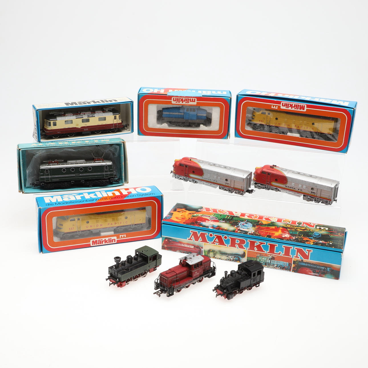 MARKLIN BOXLOK OCH ANDRA LOK.