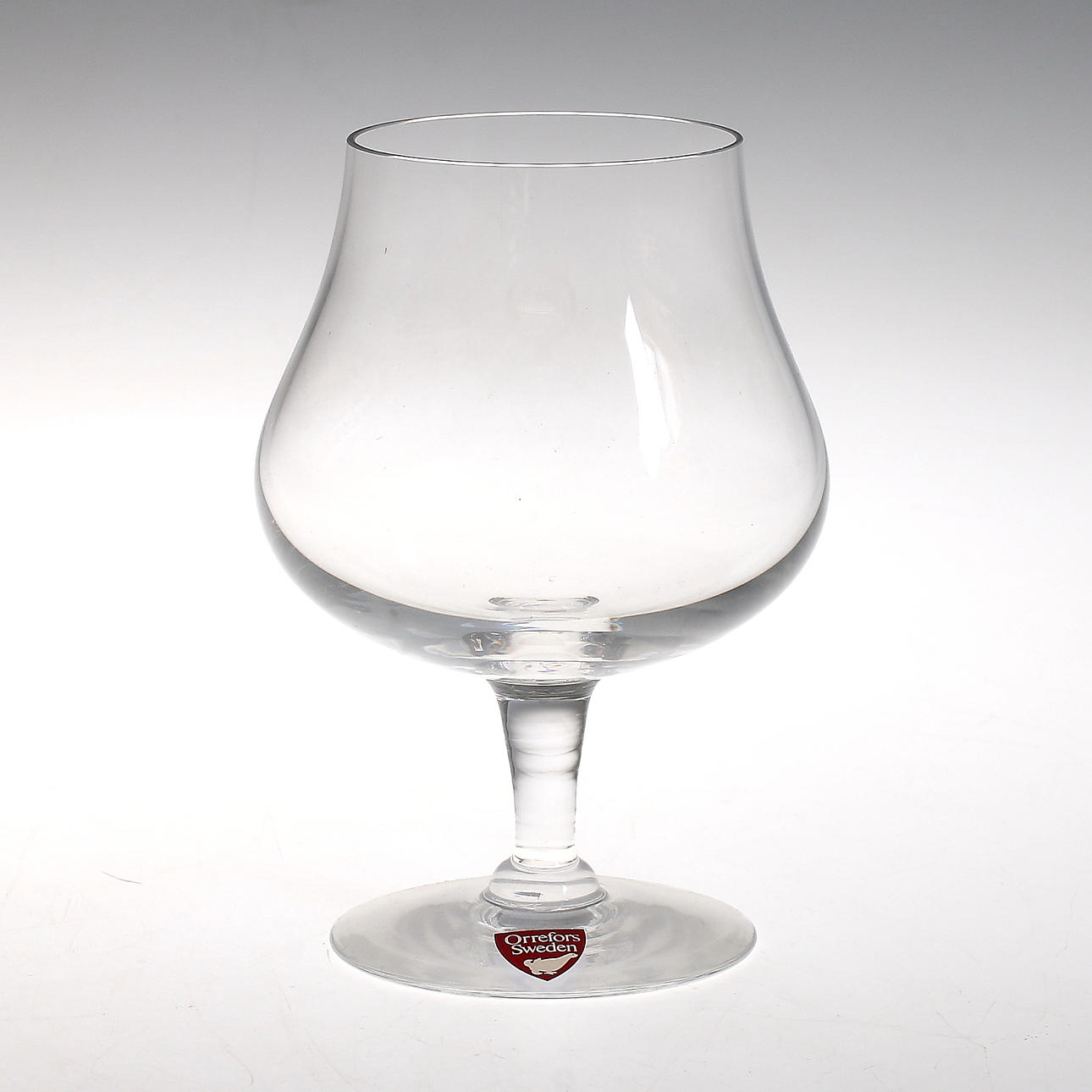 COGNACSKUPOR, 12 st, glas, Orrefors. 1900-tal.